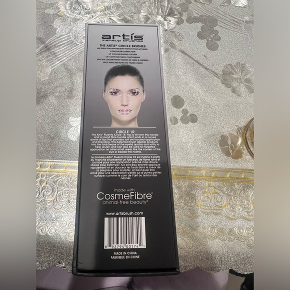 New Artis Fluenta Collection CIRCLE 1R Makeup Brush - Picture 3 of 9